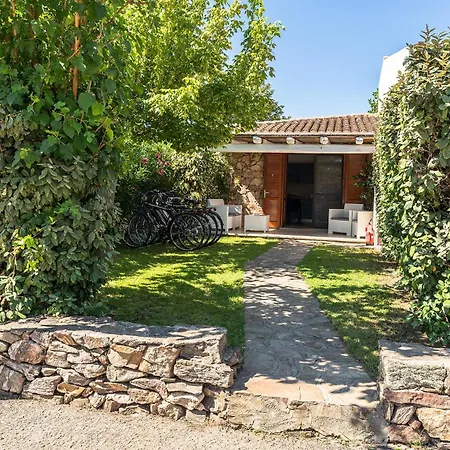 Apartment Charming Le Dimore Di 1 Bed B4 Sleeps 4 Budoni
