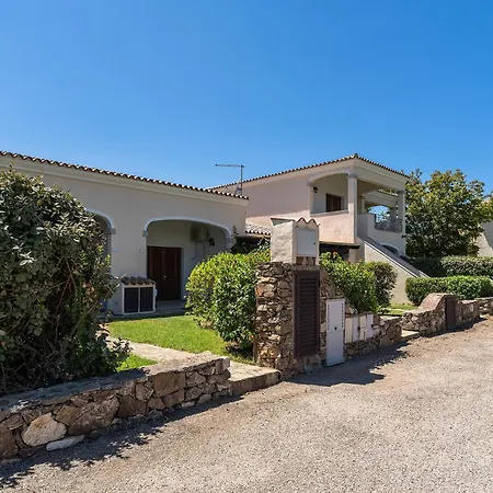 Charming Le Dimore Di 1 Bed B4 Sleeps 4 Apartmán Budoni