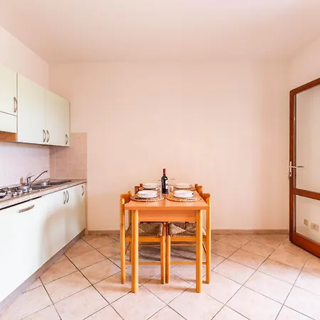 Appartamento Charming Le Dimore Di 1 Bed B4 Sleeps 4 *