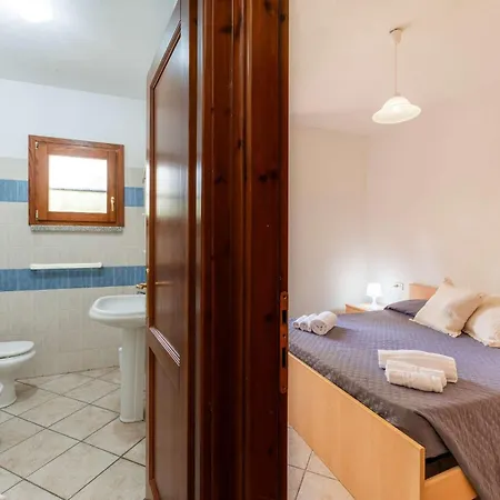 Charming Le Dimore Di 1 Bed B4 Sleeps 4 Budoni