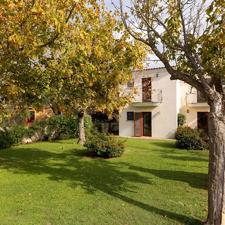 Charming Le Dimore Di 1 Bed B4 Sleeps 4 Appartamento Budoni